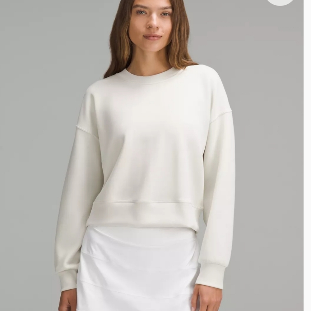Lululemon Perfectly Oversized Crop Crew Softstreme Bone Size 10